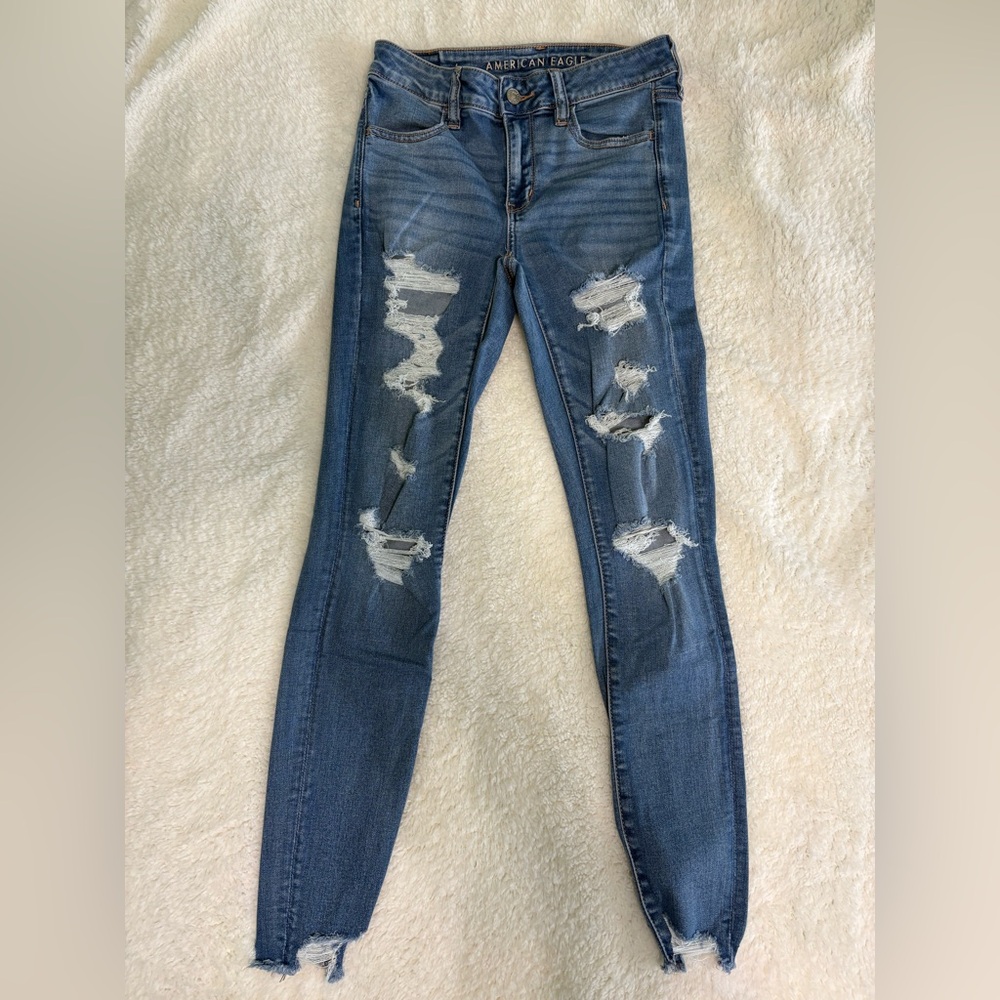 American Eagle Outfitters Distressed Denim Skinny Jeans